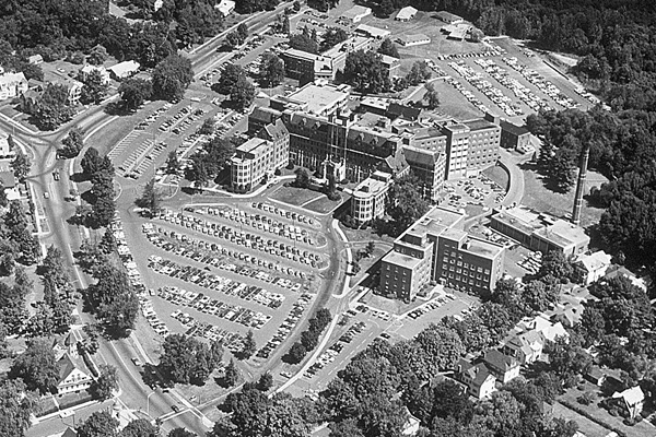black and white historic photo of 759 chestnut street in springfield massachusetts