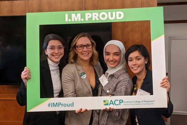 internal medicine residents at an ACP conference