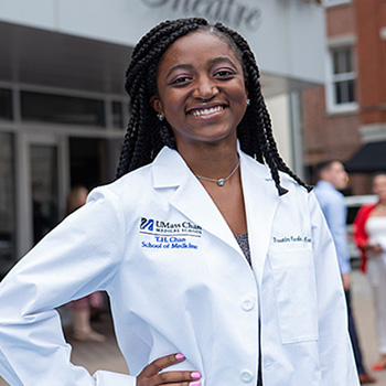 portrait of purch student kassandra jean marie