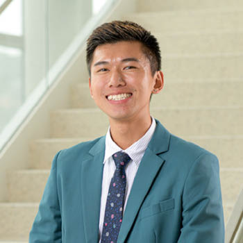 portrait of purch student lindon tran