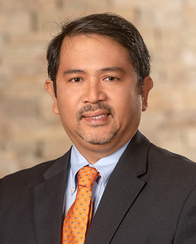 professional portrait of dr. armando paez