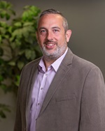 portrait of emergency medicine resident dr. gerardo romeo