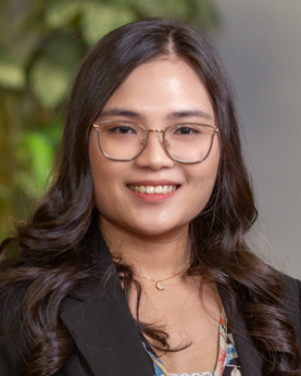 portrait of minh anh dang