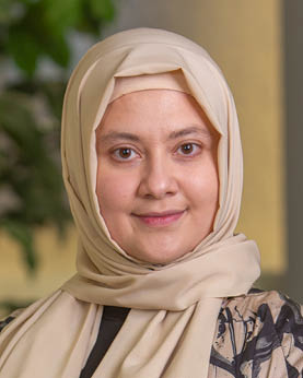 portrait of pathology resident dr. busra isik