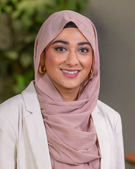 portrait of pediatric resident dr. kiran hashmi