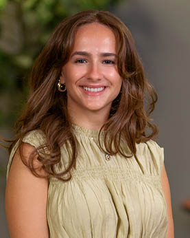 portrait of psychiatry resident dr. virginia ramirez celis