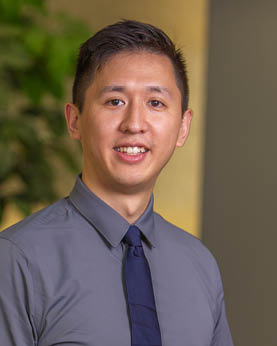 portrait of radiology resident dr. angus cheng