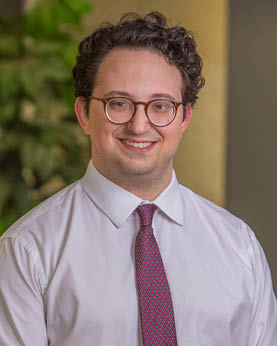 portrait of radiology resident dr. samuel zucker