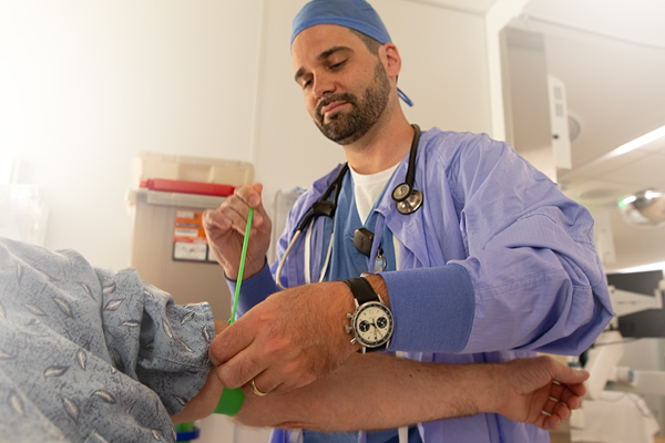 baystate health team member anesthesiologist dr tyler oneill